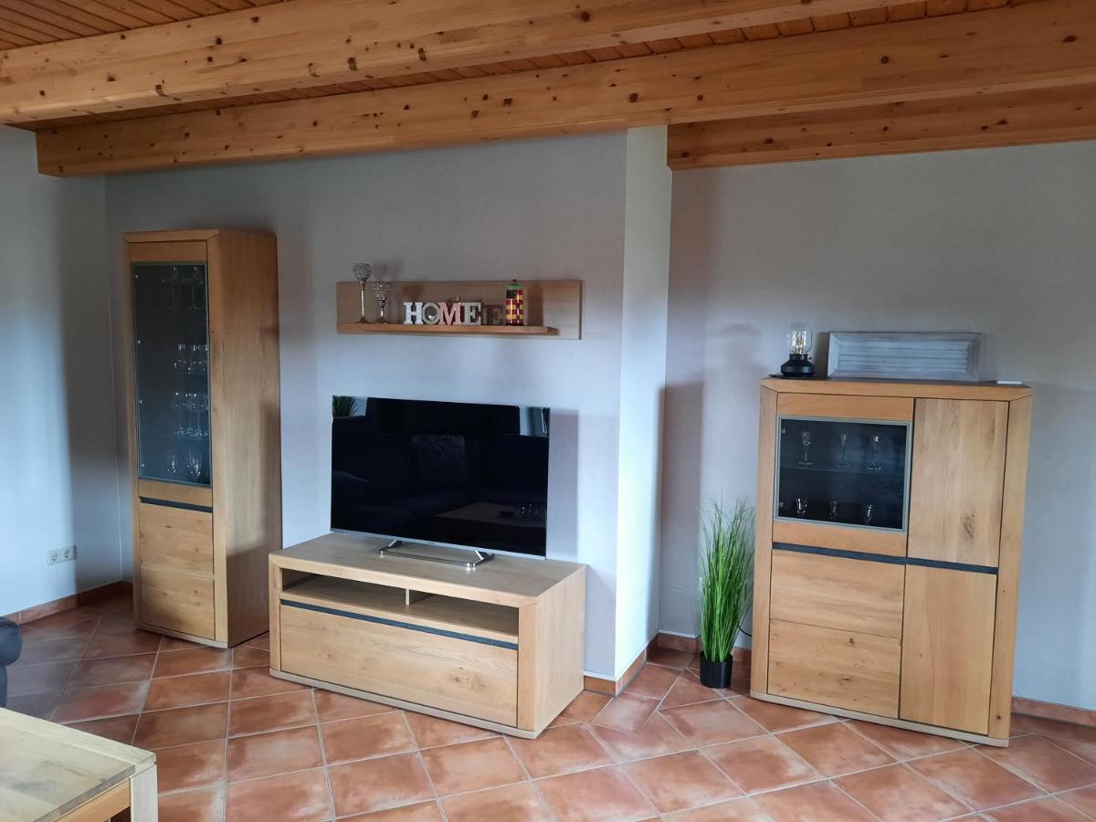 Tolles Ferienhaus In Pilsum - Ferienhaus Trientje - Mit Garten Und Ueberdachter Terrasse Exterior foto